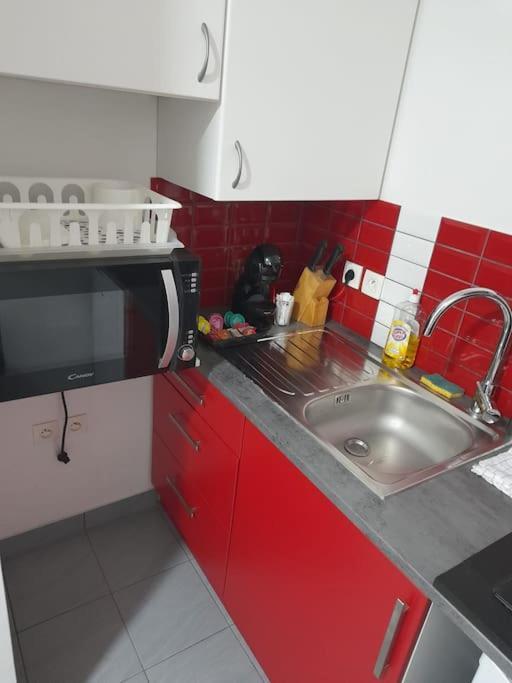 דירות ביוסי-סיינט-ג'ורג' Studio - 1 Min Rer - 10Min Disney & 30 Min Paris - Free Parking & Wifi מראה חיצוני תמונה